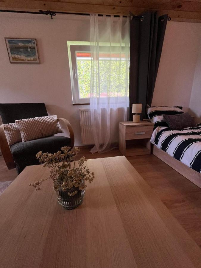 Rooms Ljubenko Karlovac Exterior photo